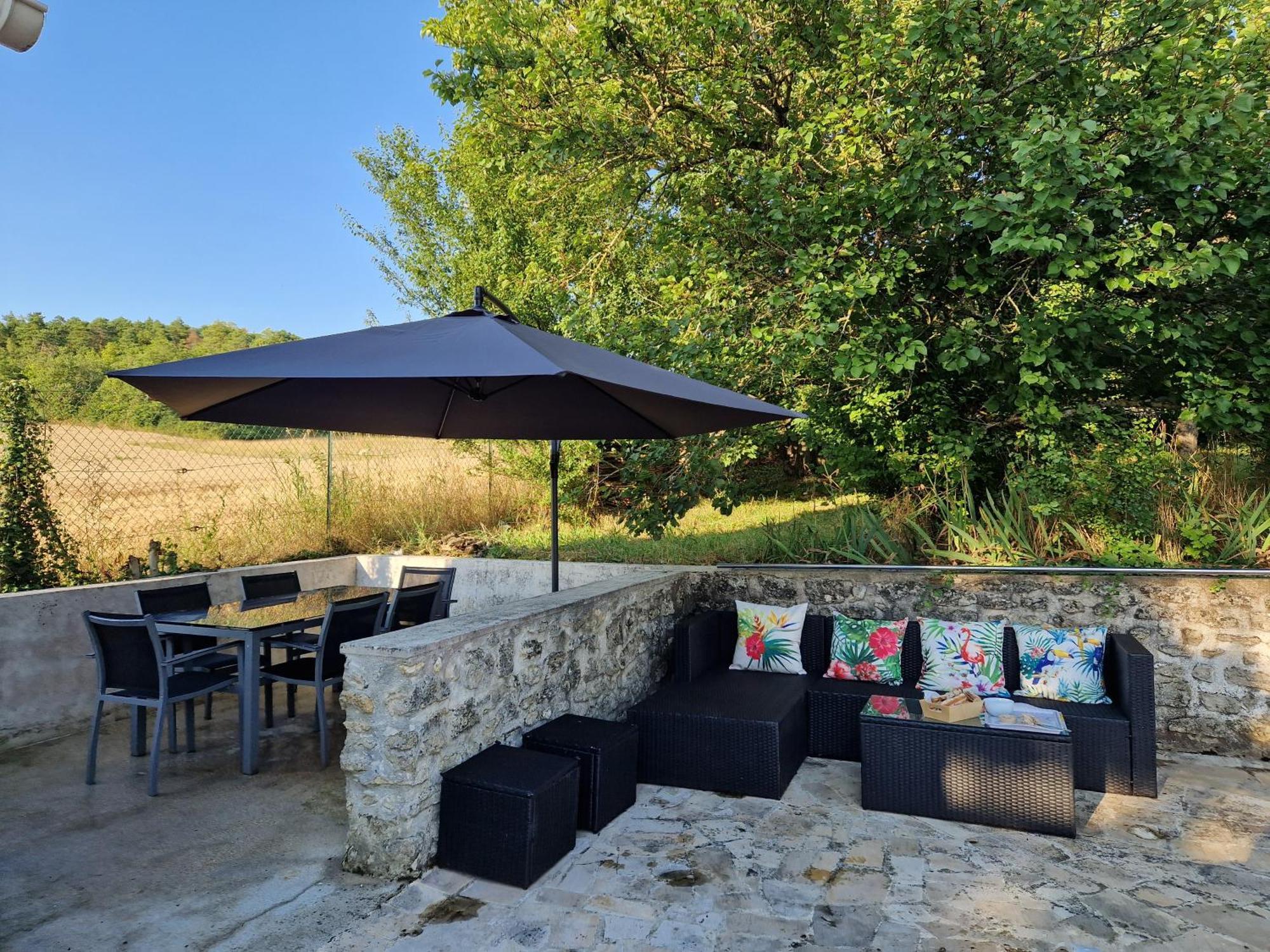 Le Relais Des Clefs - Au Calme Du Gatinais - Escapade A Deux - Terrasse Privee - Wifi - Offre Romantique Sur Demande Valpuiseaux Extérieur photo